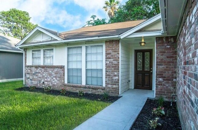 Building Photo - 20227 Apache Gardens Ln