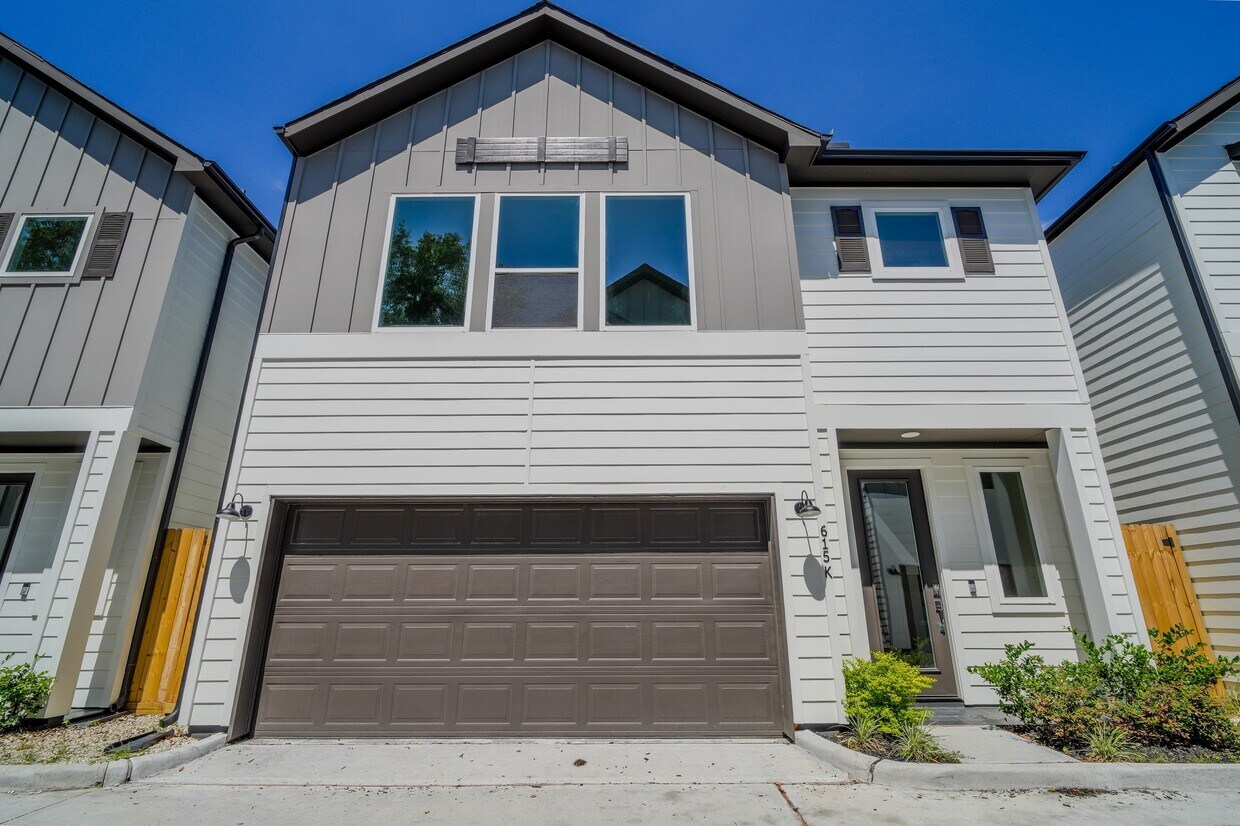 Foto principal - 615 Northew St