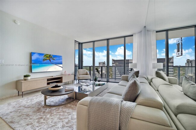Photo - 88 Southwest 7th Street Apt #1810, Miami, FL 33130 - 2 BR 2 BA condo