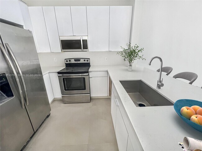 Building Photo - 10754 NW 85th Terrace
