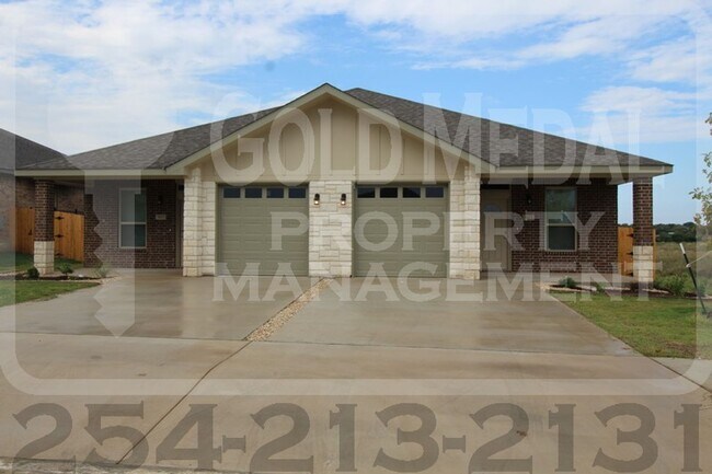 Building Photo - 5103-5105 Red Rose Crossing