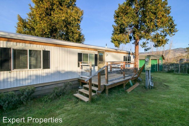 Building Photo - 2 br, 2 bath House - Washington Street, 770