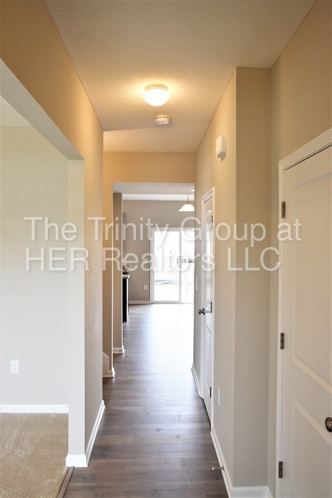 Building Photo - 1369 Twelve Oaks Court