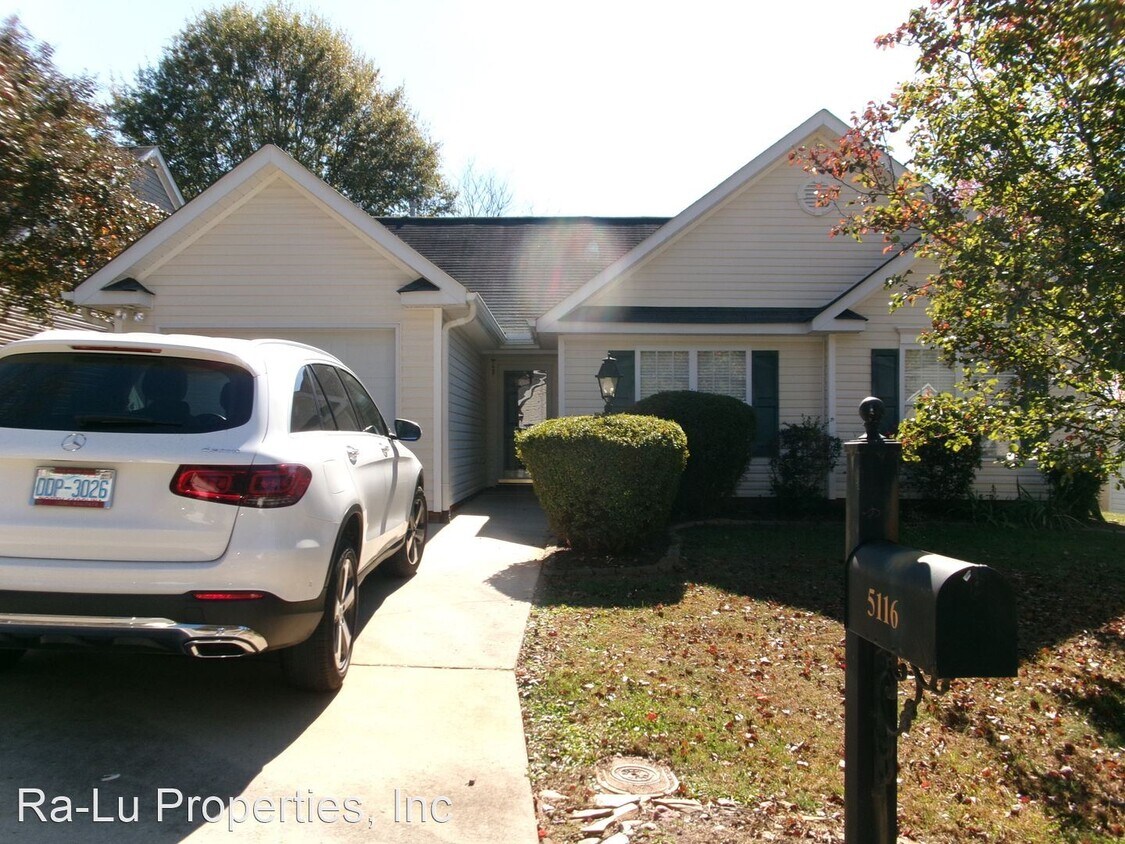 Primary Photo - 3 br, 2 bath House - 5116 Oakhurst Park Ct