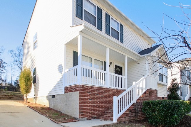 Building Photo - 4514 Coral Dr