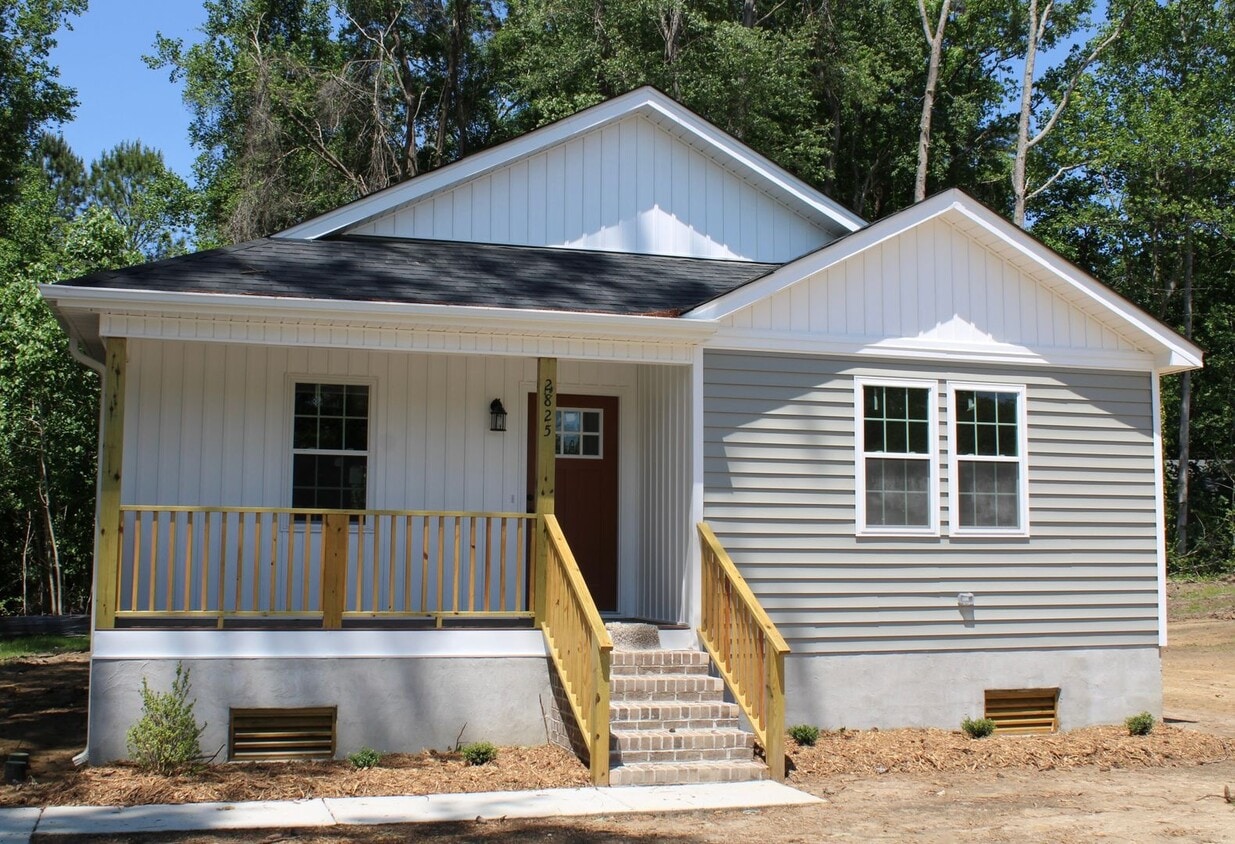 Primary Photo - 2825 Lancaster Rd NW