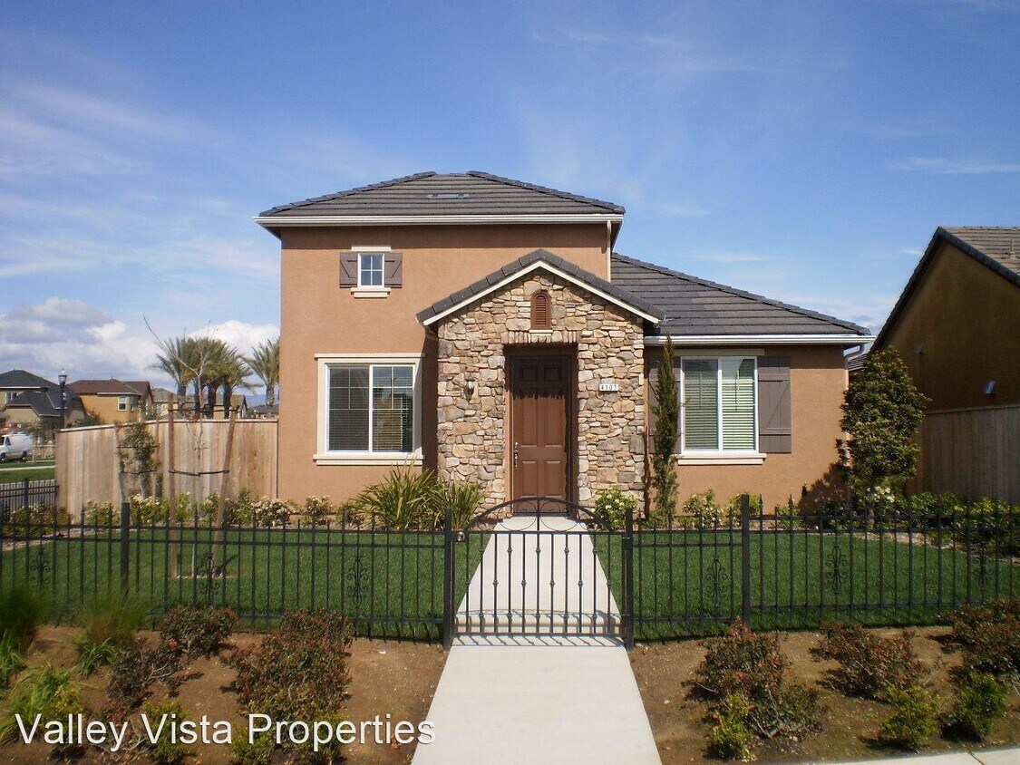 Foto principal - 3 br, 2 bath House - 4107 Heritage Ave