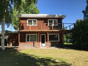Building Photo - 1506 3rd Ave