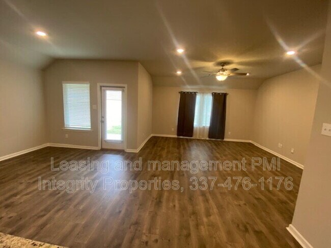 Building Photo - 218 Cane Run Ct