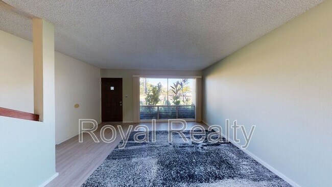 Building Photo - 1123 Puwa Pl