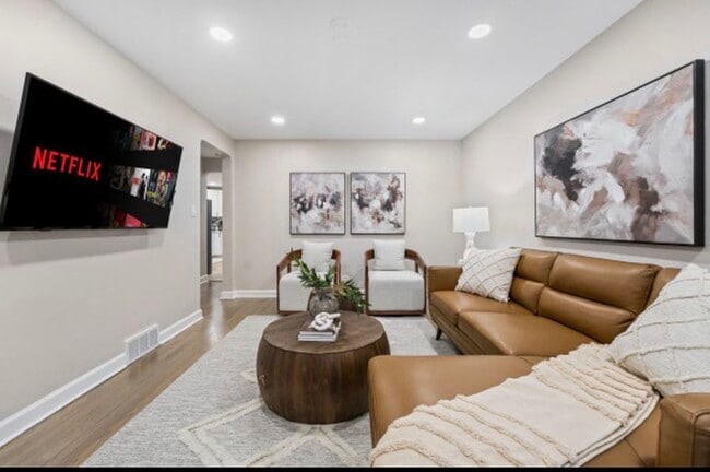 Foto del edificio - 3222 S 52nd Ct