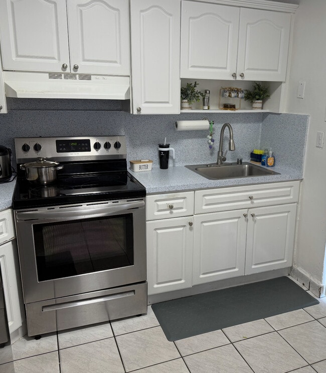 Foto del edificio - 11361 SW 7th St