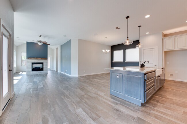 Foto del edificio - 15503 Bosque Valley Ct