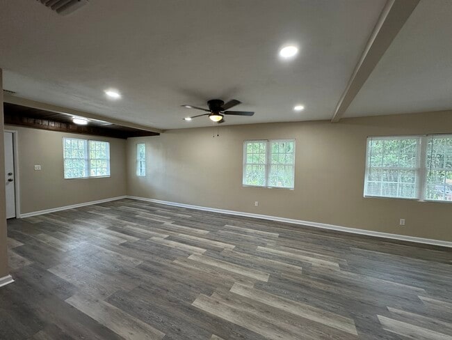 Building Photo - 1024 N Woodward Ave
