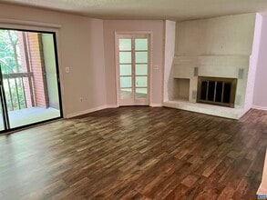 Building Photo - 117 Turtle Creek Rd