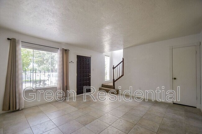 Building Photo - 1324 Ward Rd