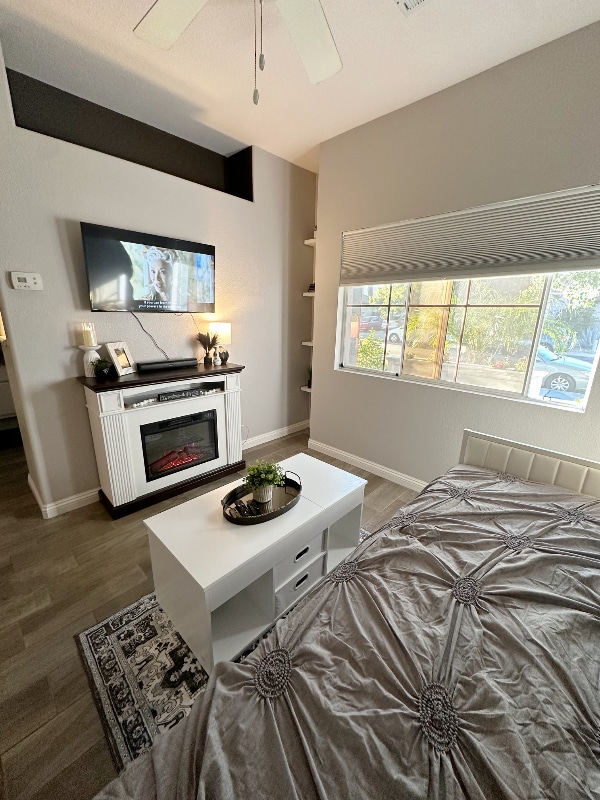 Building Photo - 39850 St Honore Dr