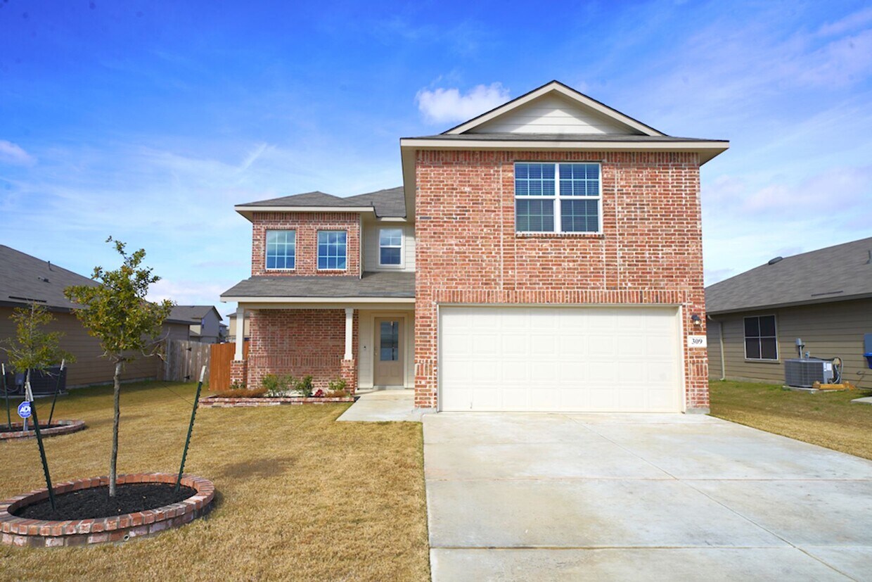 Primary Photo - Like New Home in Red River Ranch (Cibolo) ...
