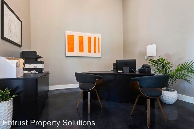 Foto del edificio - 2655 W Farm Rd 164