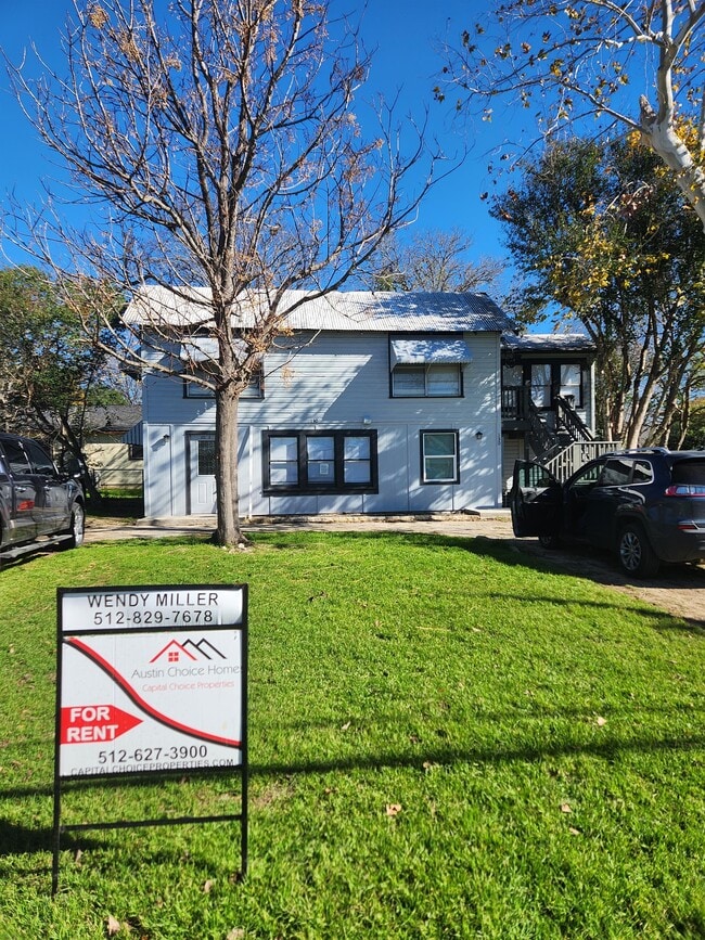 Building Photo - 130 OliveUnit 201B