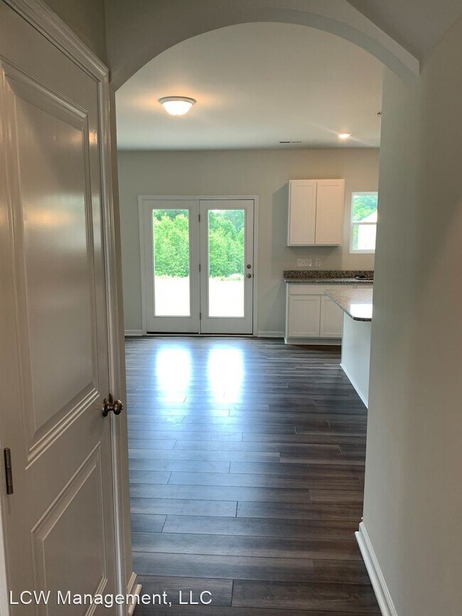 Foto del edificio - 4 br, 2.5 bath House - 1542 Ever Spring Drive