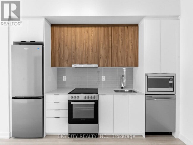 Building Photo - 9751 Markham Rd