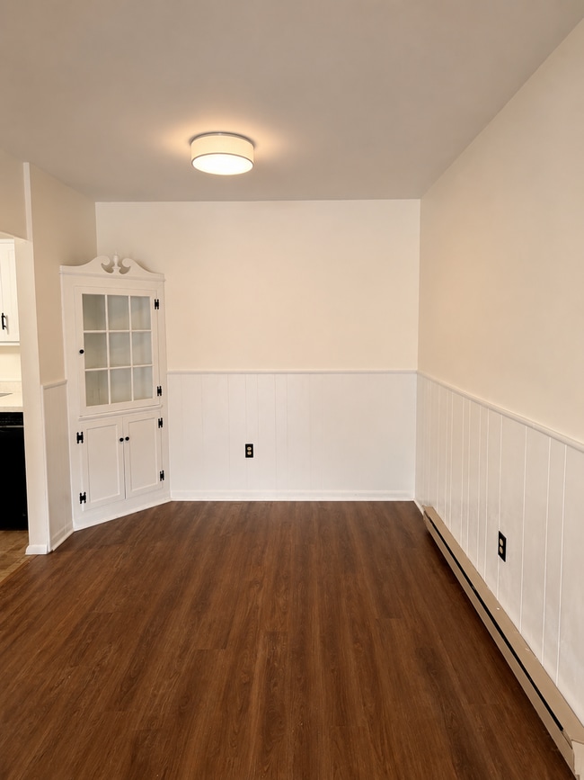 Building Photo - 85 Covington Pl
