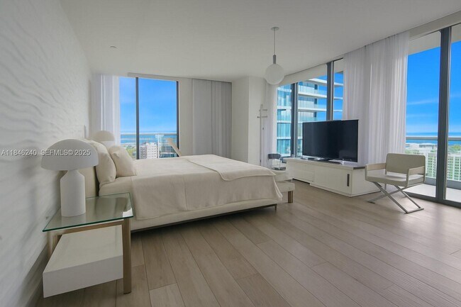 Foto del edificio - 480 NE 31st St