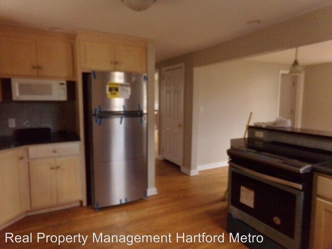 Building Photo - 3 br, 2 bath House - 58 Ferncrest Dr