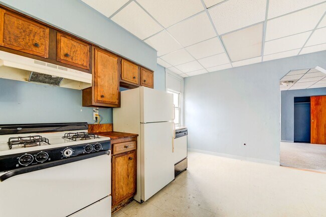 Foto del edificio - Available APRIL- Great 3 Bedroom Brick Hom...