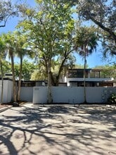 Building Photo - 6432 Sawmill Ln