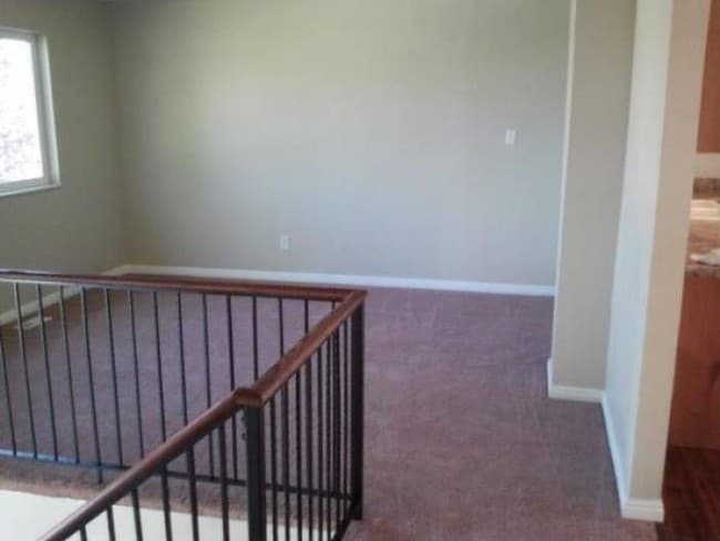 Building Photo - Beautiful 4 Bedroom Kearns Home