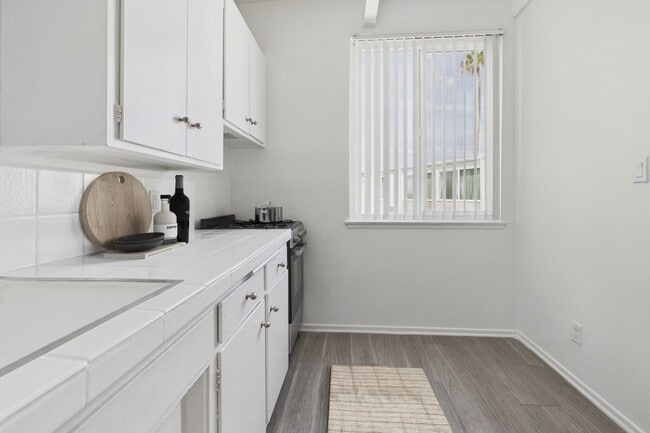Building Photo - Royal Sepulveda Apartment Homes