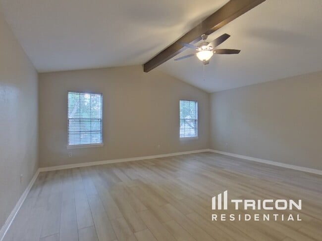 Building Photo - 3517 Exeter Ct