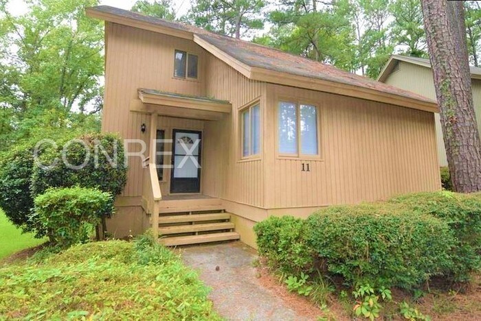 Primary Photo - 11 Shadow Creek Ct