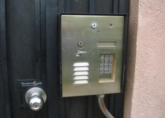 Foto del edificio - 2344 Vandalia Ave