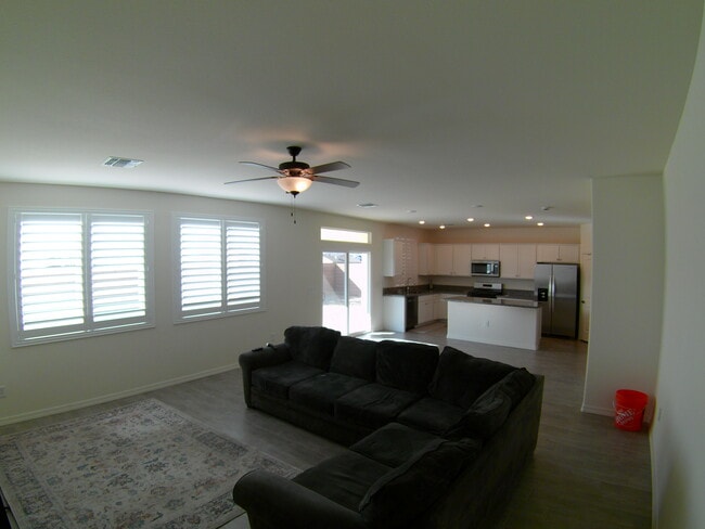 Foto del edificio - 506 McAlister Dr