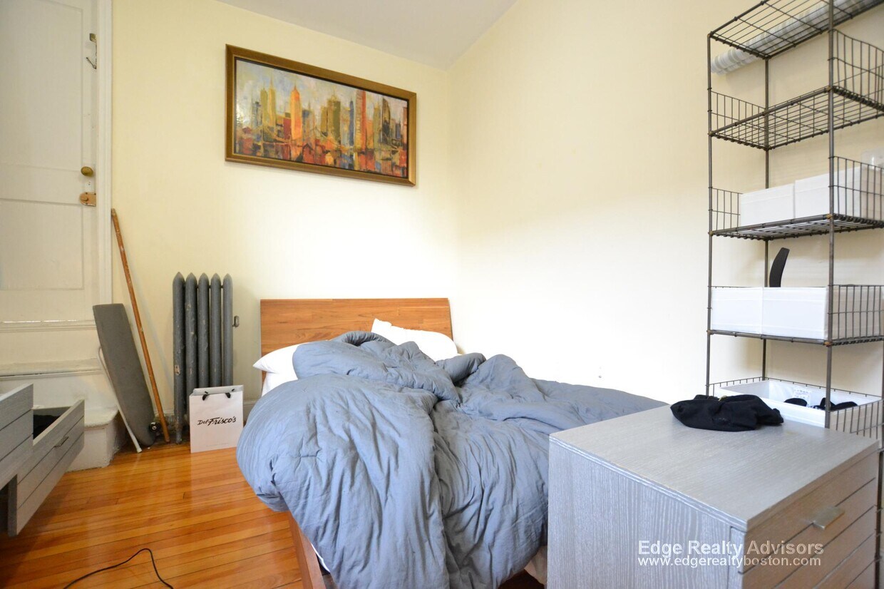 Foto principal - 150 Amory St