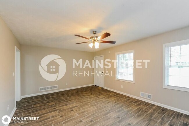 Building Photo - 6350 Stoneridge Ct