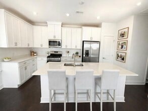 Building Photo - 247 Lewis Fisher Dr