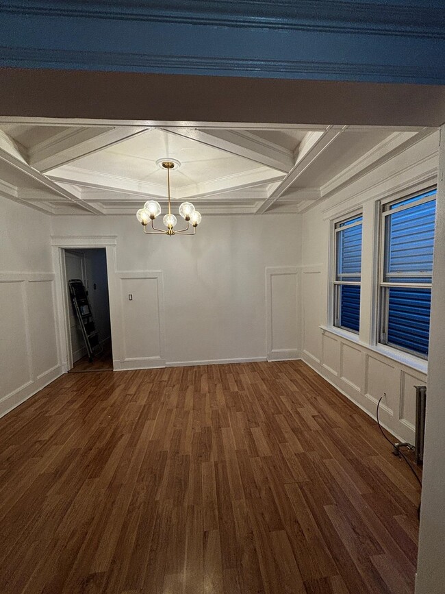 Building Photo - 69 POPLAR St