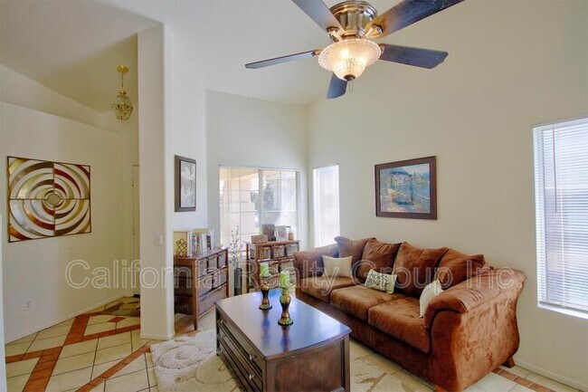 Building Photo - 36889 Blanc Ct