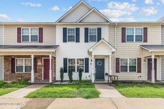 Building Photo - 9005 Banister Loop