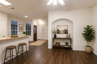 Building Photo - 14407 Birch Knoll Ln