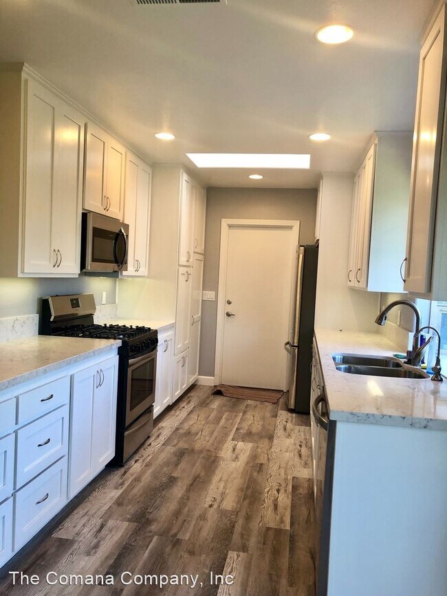 Building Photo - 3 br, 2 bath House - 8470 Abilene Terrace