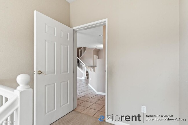 Building Photo - 3 br, 2.5 bath Townhome - 3431 Monaghan St...