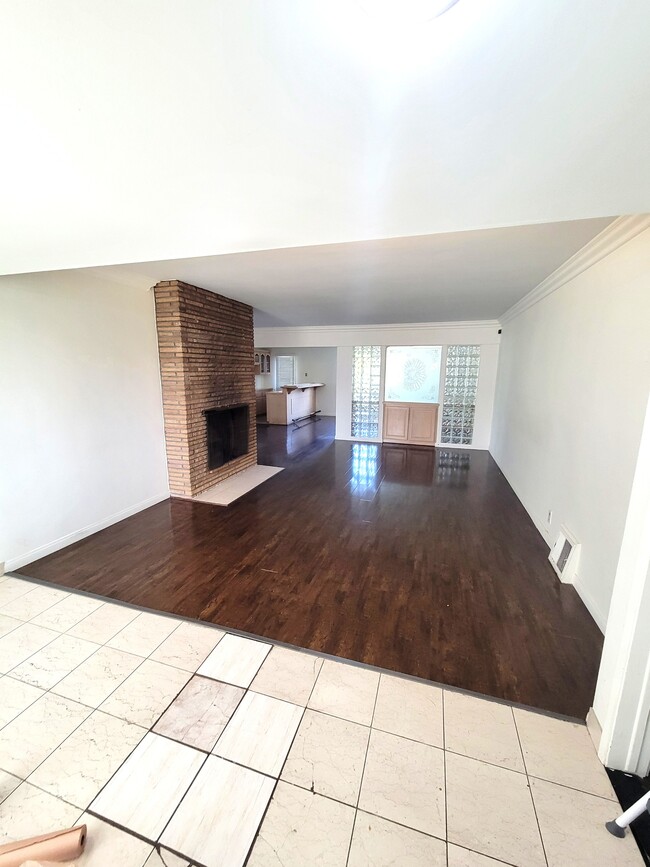 Foto del edificio - 224 Cabrillo Rd