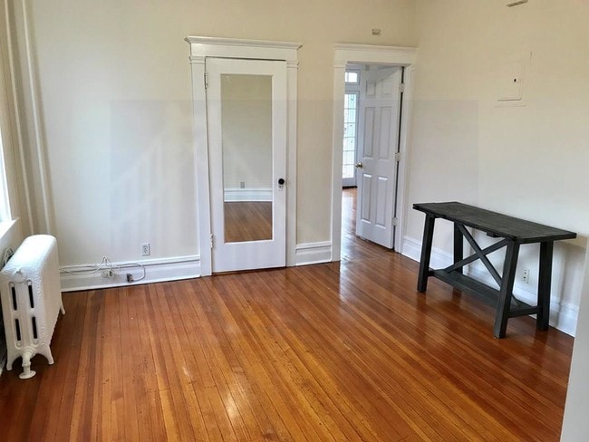 Building Photo - 555 Webster Ave