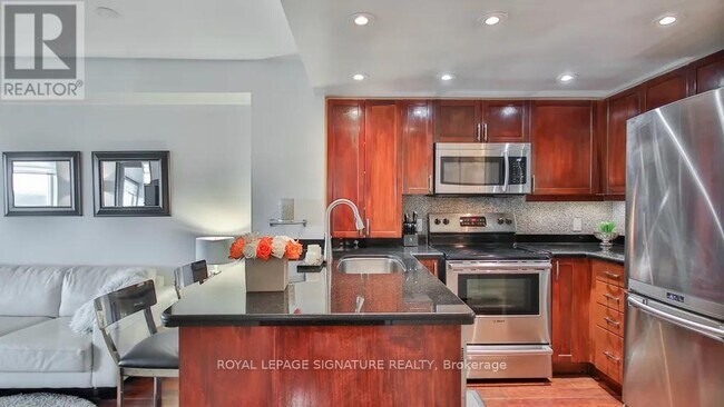 Photo du bâtiment - 8 Park Rd