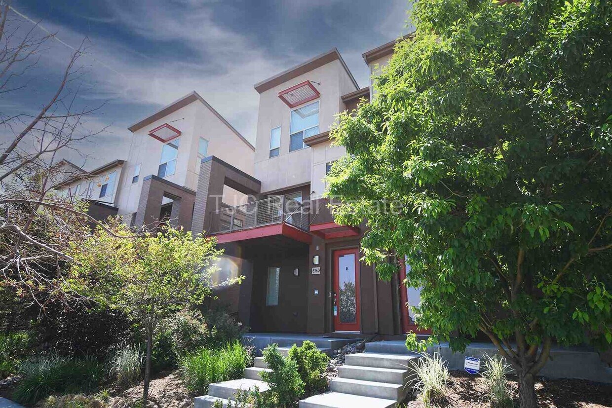 Central Park (formerly Stapleton) Home for... - Central Park (formerly Stapleton) Home for...
